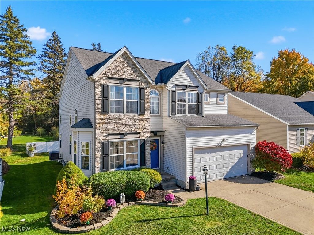 Photo of 785 Queens Gate Way, Wadsworth, OH 44281 (MLS # 5167833)