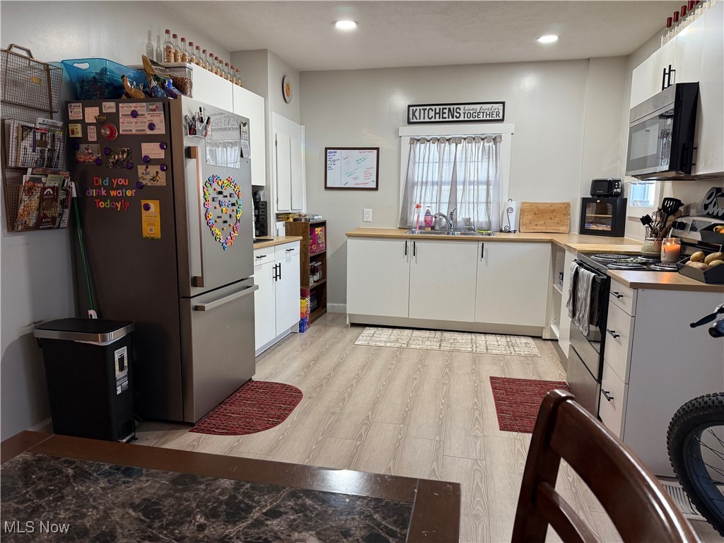 930 E Grant Street, Alliance, Ohio image 2