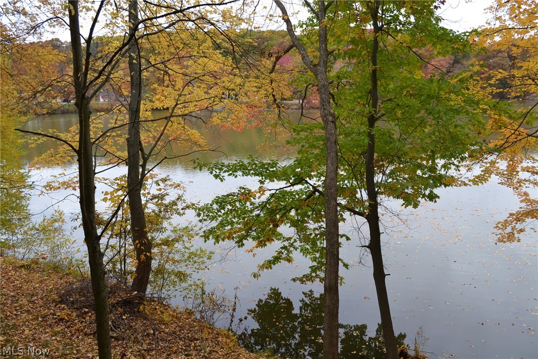 Westwood Lake Park - Residential