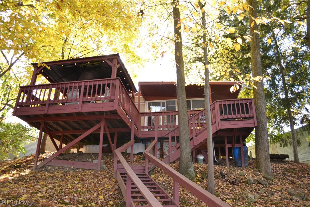 Westwood Lake Park - Residential