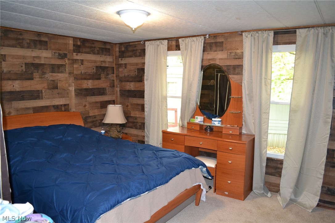 Westwood Lake Park - Residential
