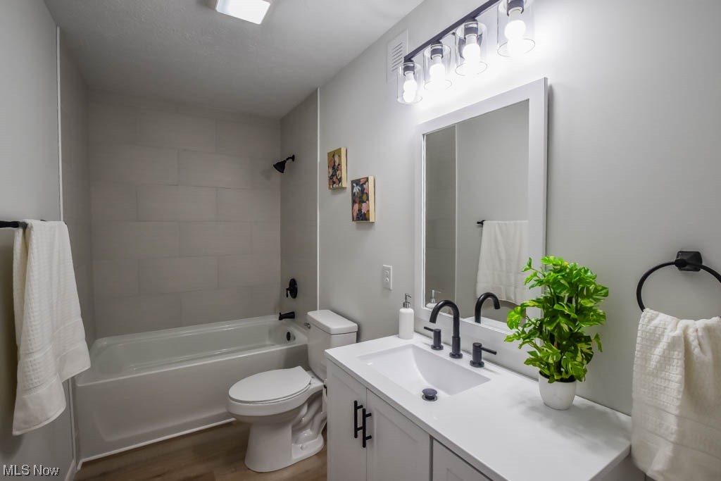 Kennett Engle 1 - Residential