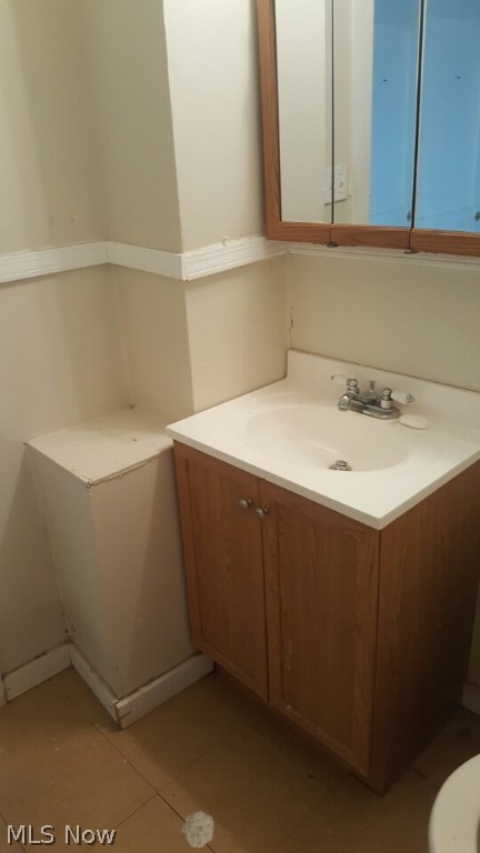 New Center - Residential Income