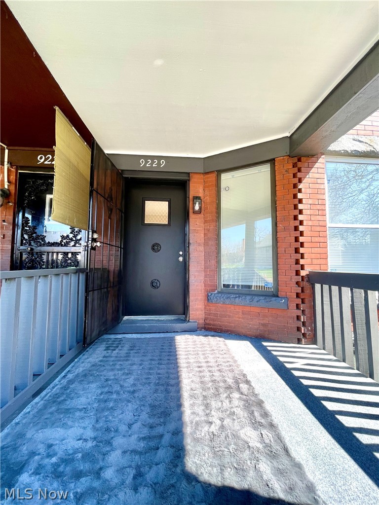 9229 Rosalind Avenue