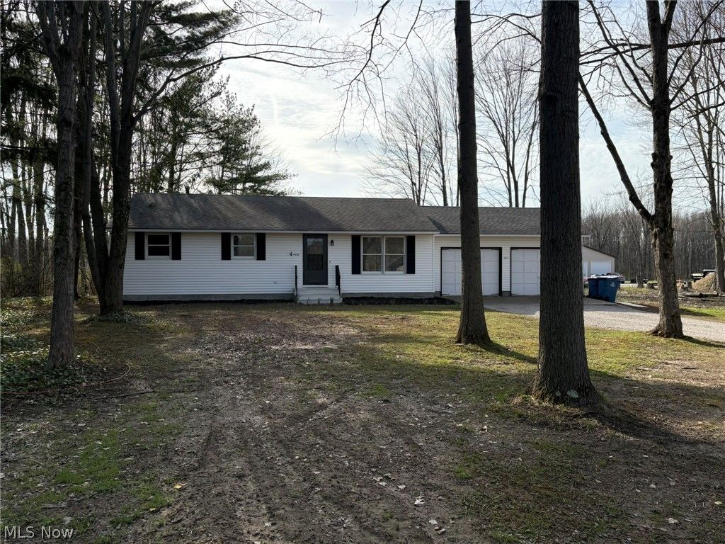 Photo of 408 Annis Road, South Amherst, OH 44001 (MLS # 5199826)