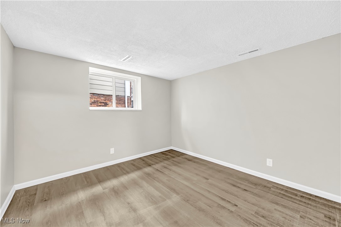5597 Andover Boulevard, Garfield Heights, Ohio image 21