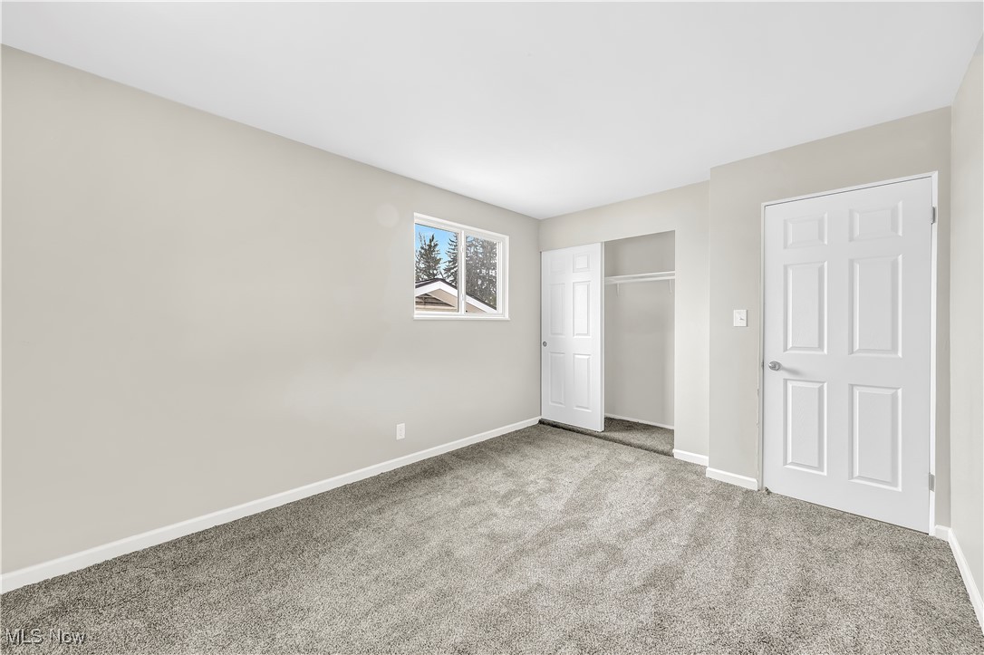 5597 Andover Boulevard, Garfield Heights, Ohio image 20