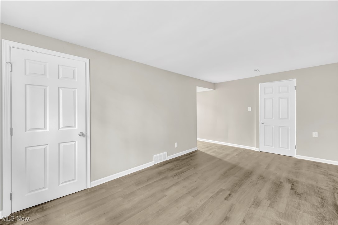 5597 Andover Boulevard, Garfield Heights, Ohio image 25