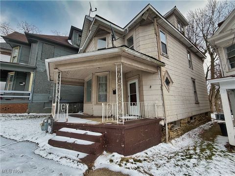 Tiny photo for 714 Minerva Street, East Liverpool, OH 43920 (MLS # 5179277)