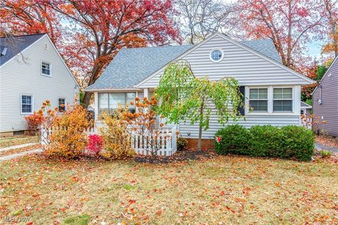 553 Kenilworth Road Bay Village OH 44140