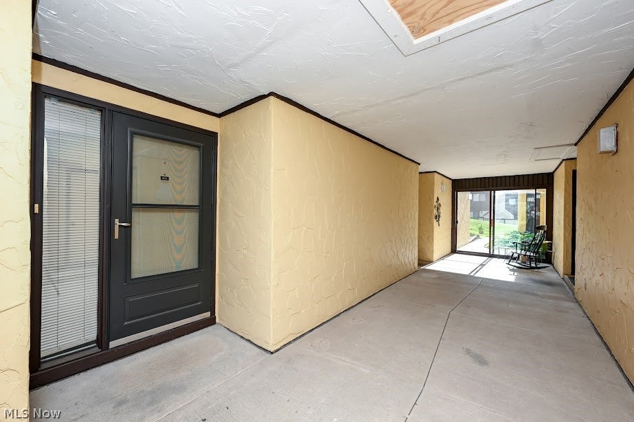 879 Hampton Ridge Drive