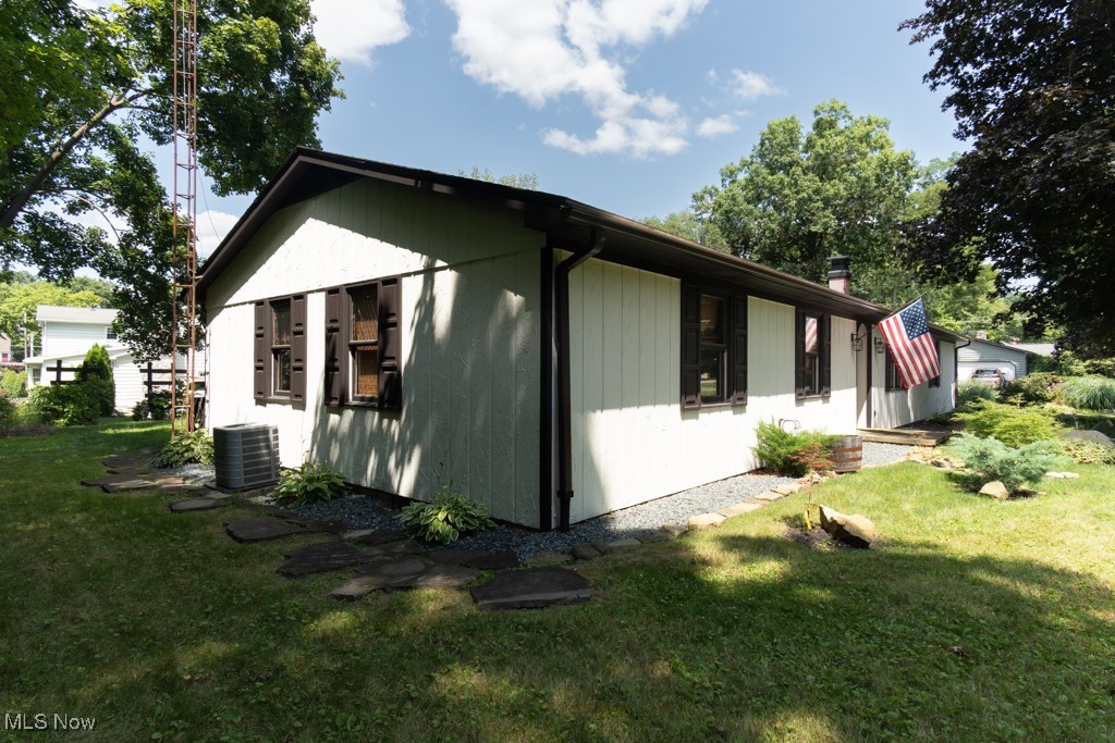 1105 Highland Avenue, Salem, Ohio image 4