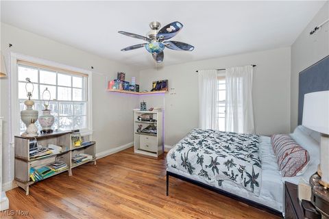 Tiny photo for 19850 Fairmount Boulevard, Shaker Heights, OH 44118 (MLS # 5184406)