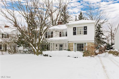 Tiny photo for 19850 Fairmount Boulevard, Shaker Heights, OH 44118 (MLS # 5184406)