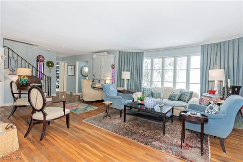 Tiny photo for 19850 Fairmount Boulevard, Shaker Heights, OH 44118 (MLS # 5184406)