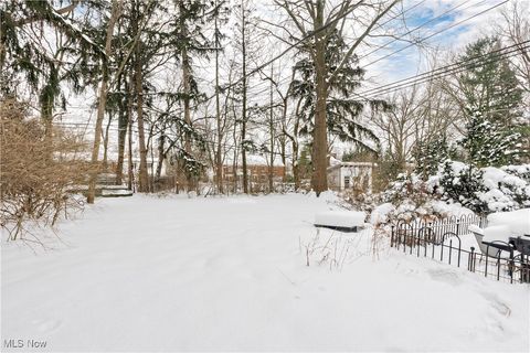 Tiny photo for 19850 Fairmount Boulevard, Shaker Heights, OH 44118 (MLS # 5184406)
