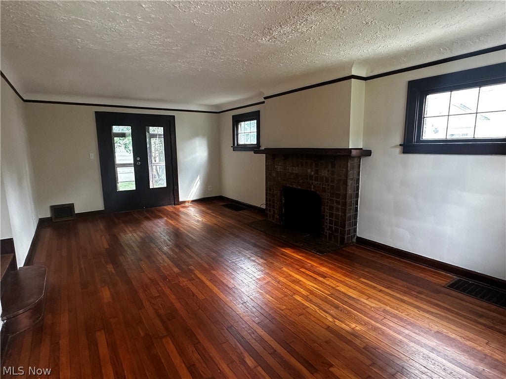 3533 Cedarbrook Road