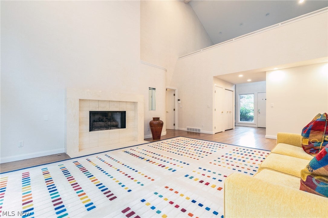 2211 Landerhaven Court