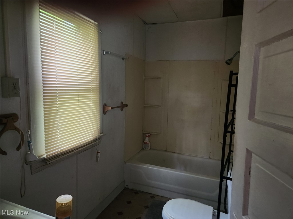 Hamilton - Residential Income