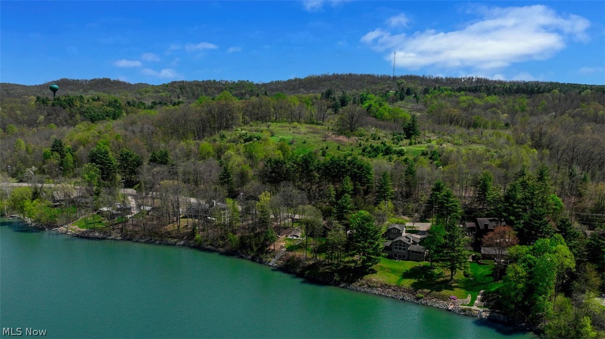 Atwood Vill - Residential