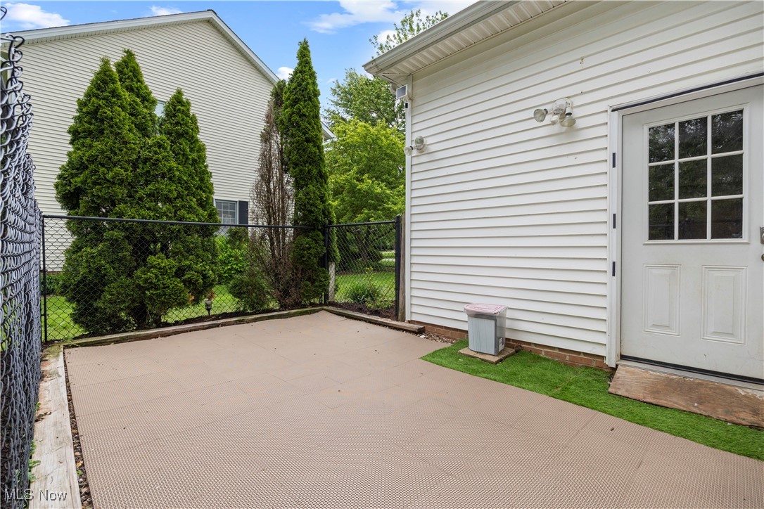 34245 Seminole Way, Solon, Ohio image 37
