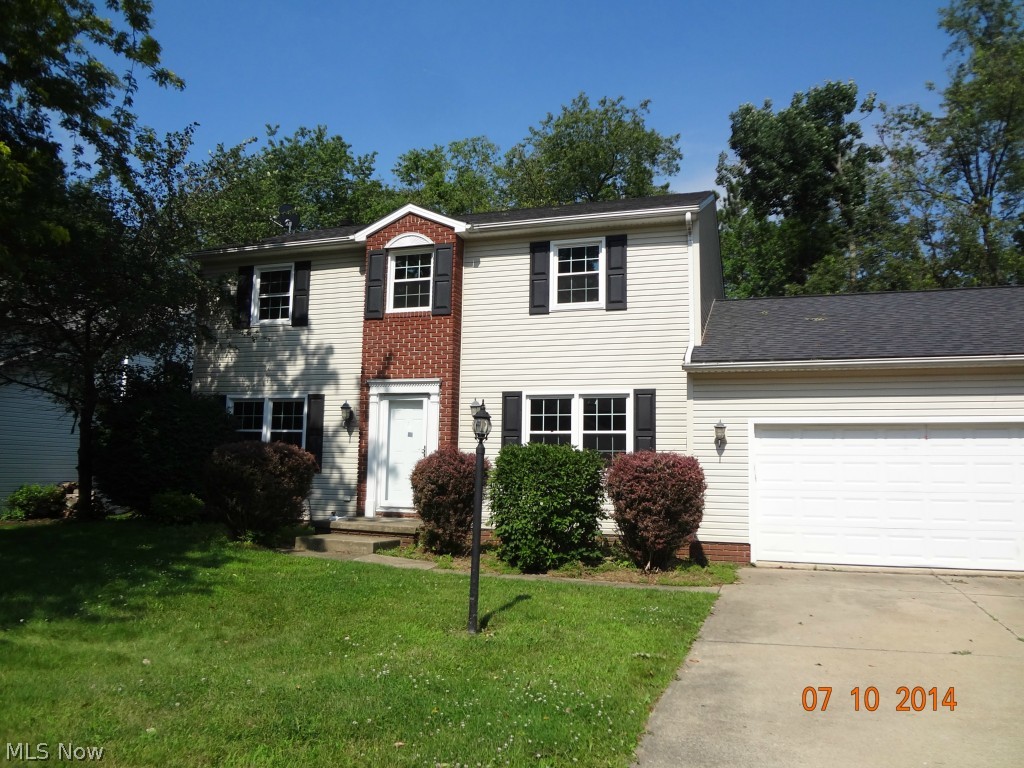 Newer Colonial in need of some cosmetic surgery. Paint, Carpet and some fix up would do wonders for this diamond in the rough. Basement is partially finished with some issues with mildew. Seller believes there to be mold but it has not been tested. Enter at own risk.