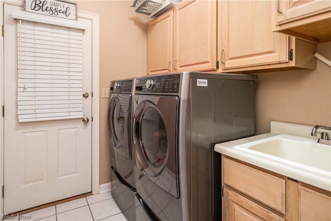 Rosewood 02 - Residential