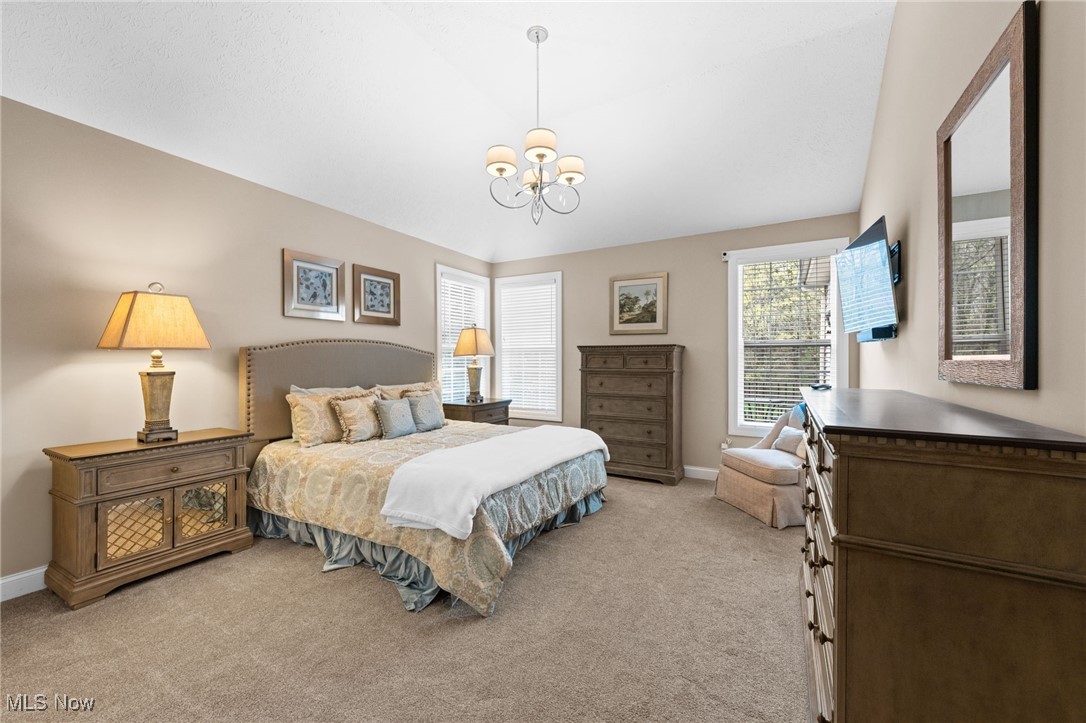 4406 Forest Lake Court, Stow, Ohio image 17