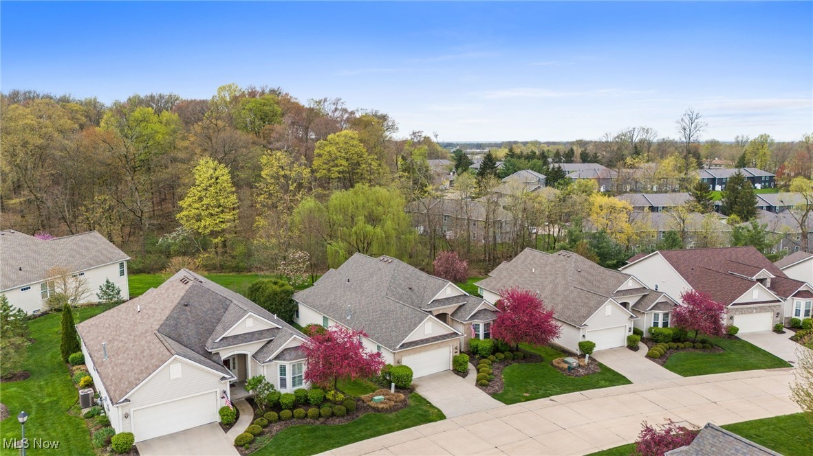 4406 Forest Lake Court, Stow, Ohio image 24