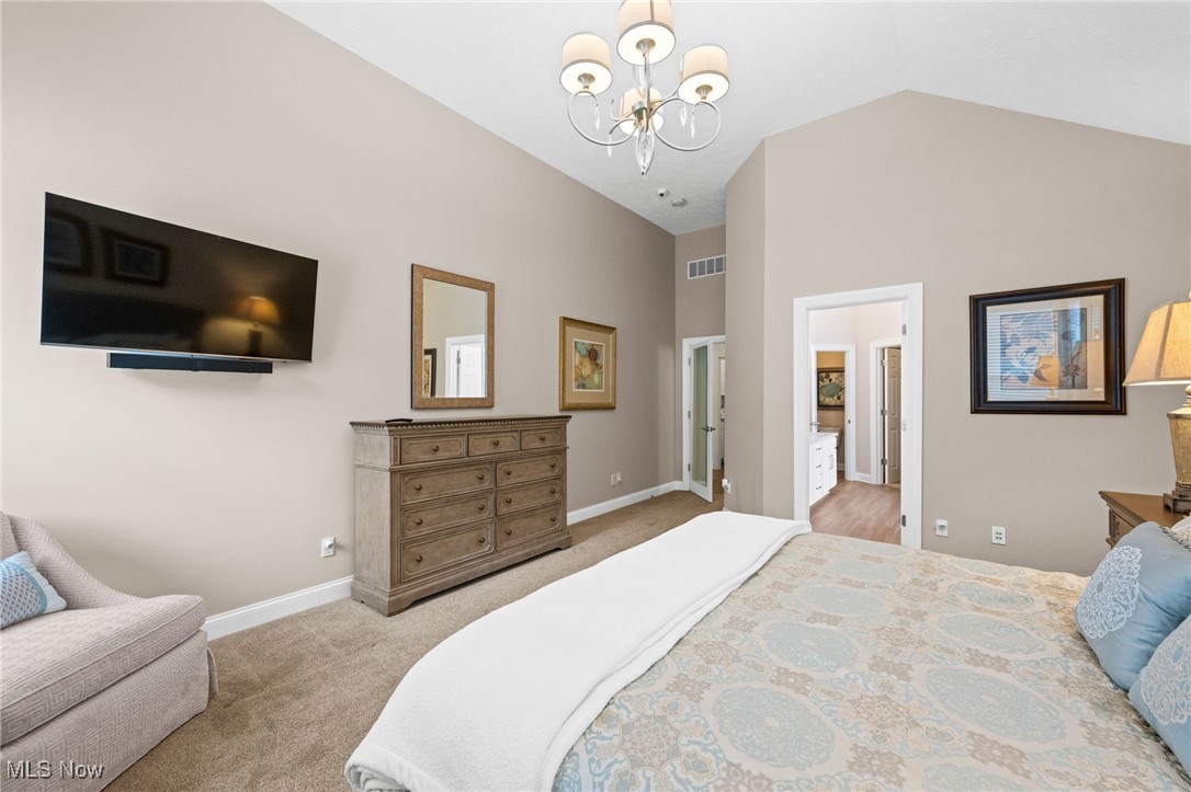 4406 Forest Lake Court, Stow, Ohio image 18