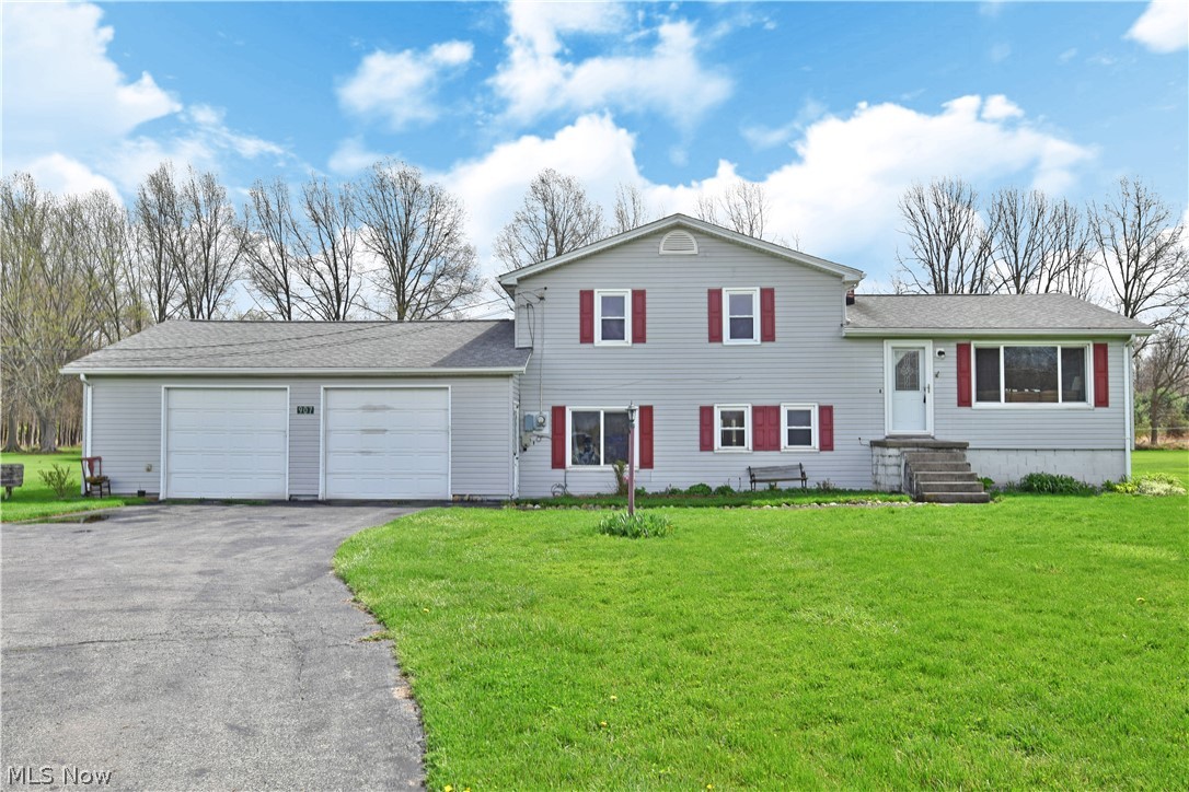 Well maintained split-level home with updates! Located on a little over an acre this 3 bedroom, 2 bath home has plenty of room for entertaining with a large family room and bathroom on lower level with Bamboo flooring. Right outside the family room, you can step out onto the patio and enjoy the large backyard with an above ground pool and deck. Kitchen updates completed in 2016 and features granite counter tops and new cabinets.