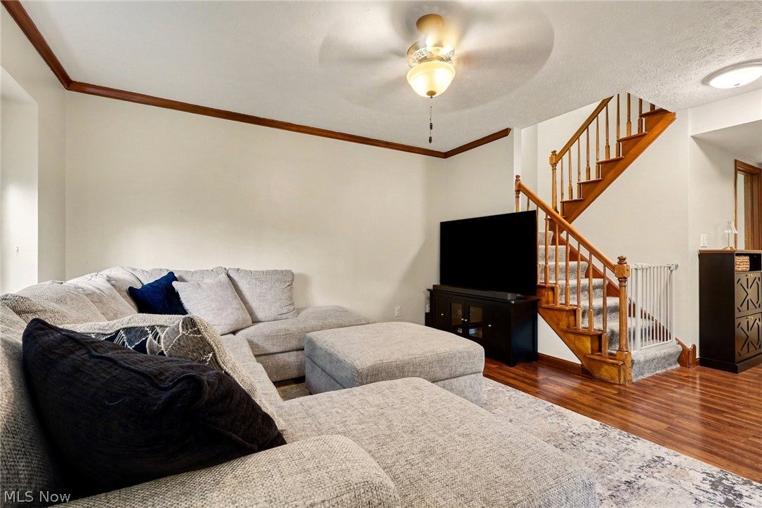 115 Pine Hollow Circle