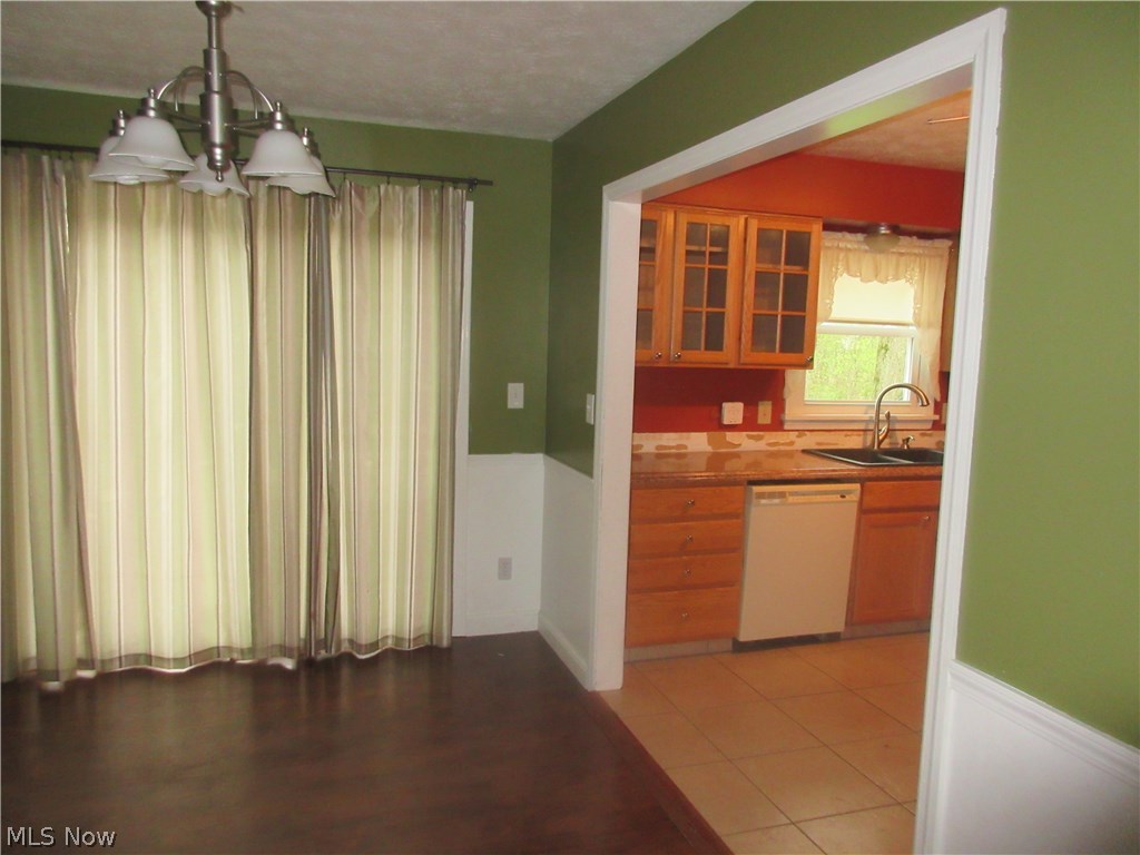 Christine Valley Pl. - Residential