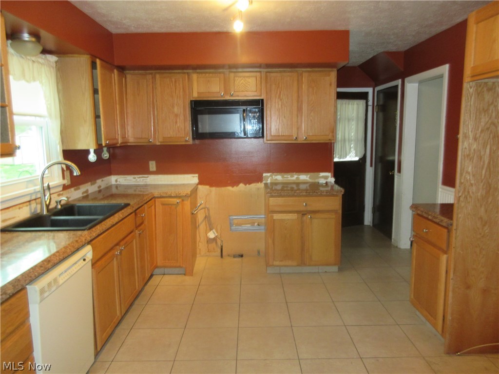 Christine Valley Pl. - Residential