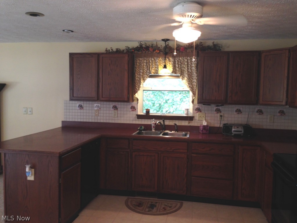 Cinnamon Lake - Residential