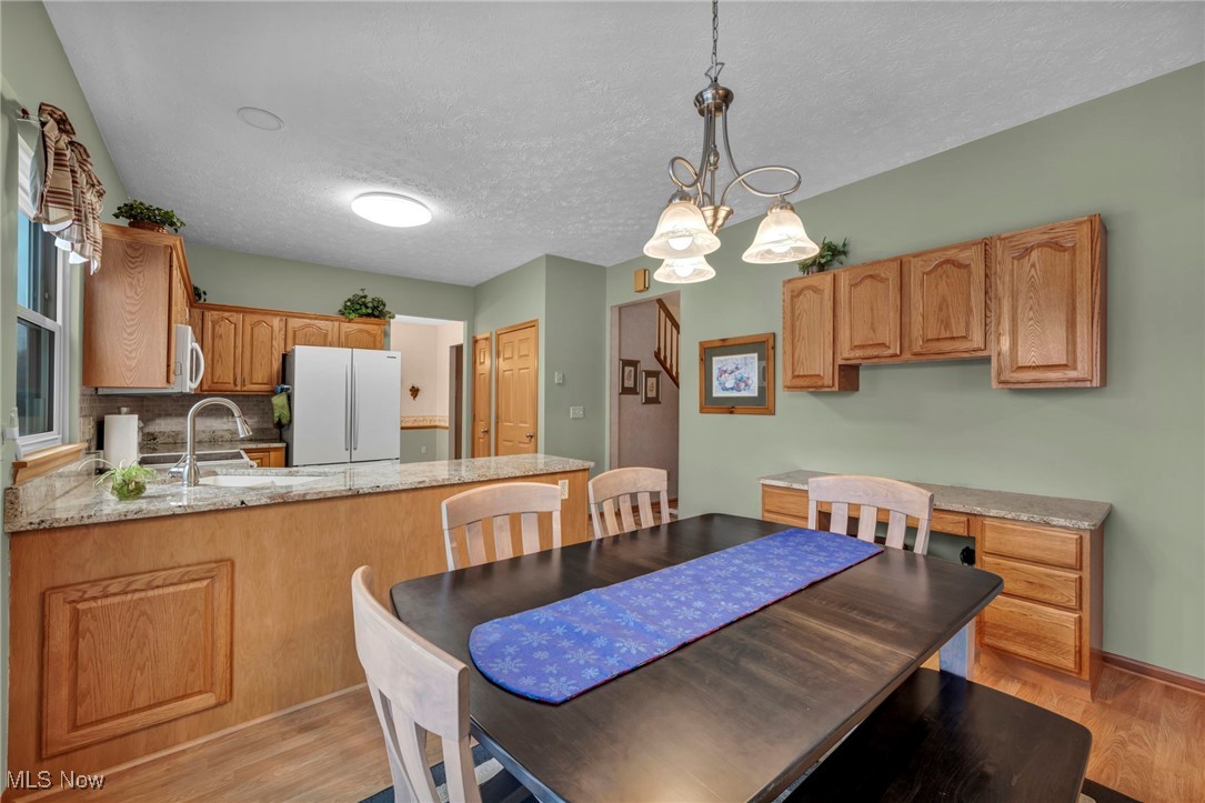 Lakeside Vill - Residential