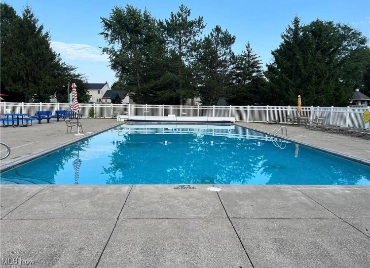 Lakeside Vill - Residential