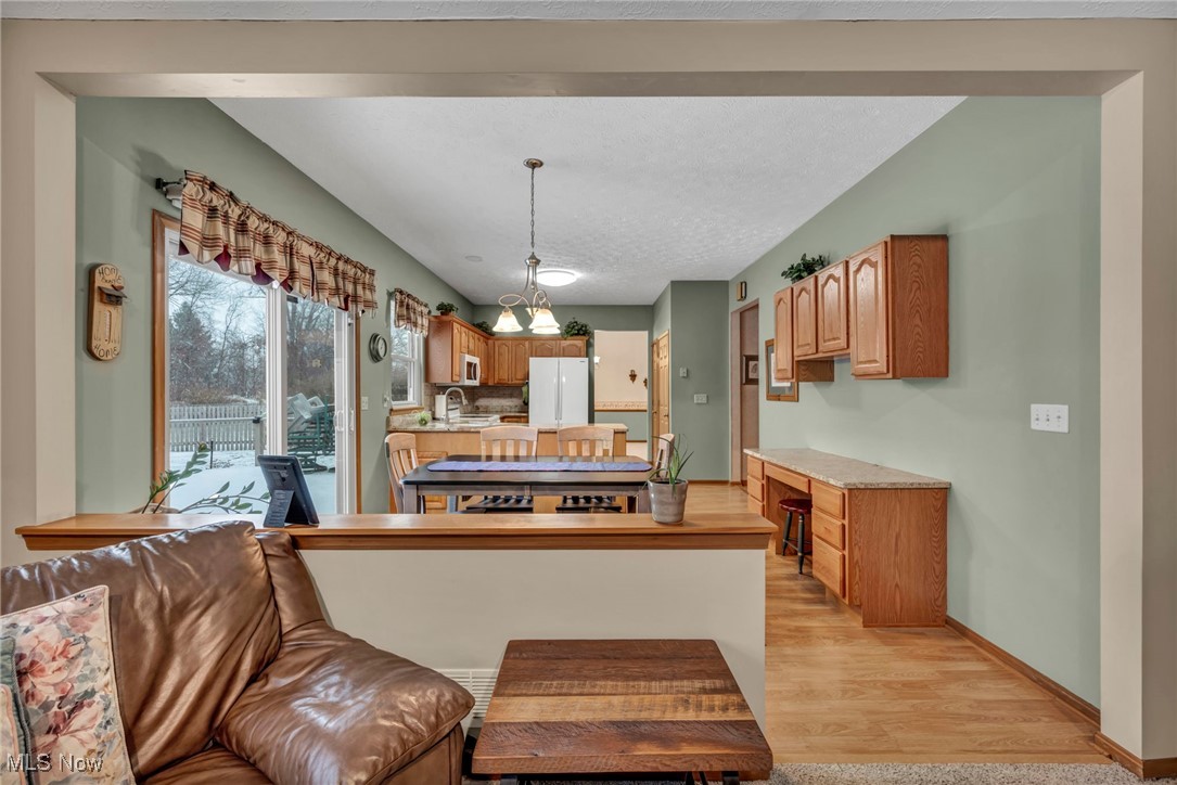 Lakeside Vill - Residential