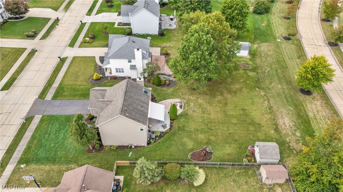 Lakeside Vill - Residential