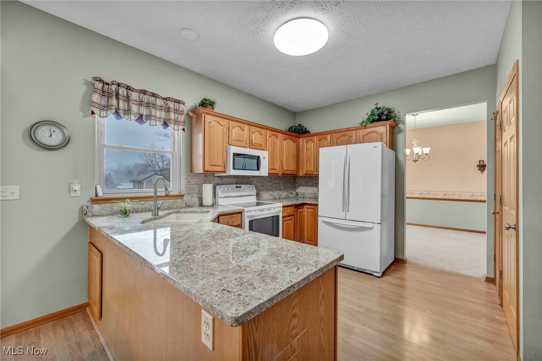 Lakeside Vill - Residential