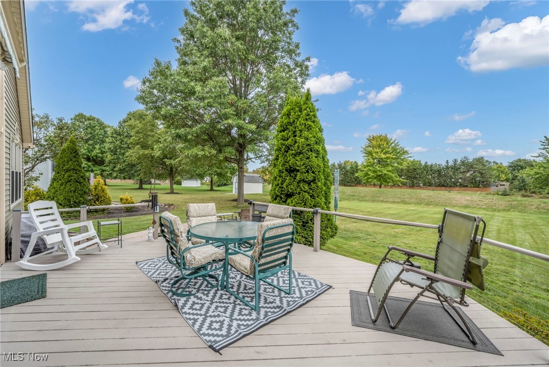 Lakeside Vill - Residential