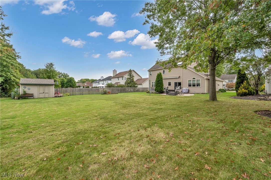 Lakeside Vill - Residential