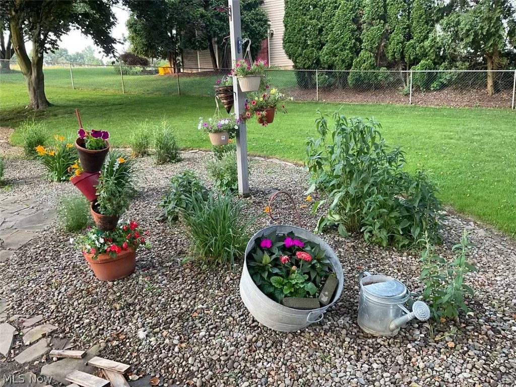 Fox Run Mdws 03 - Residential