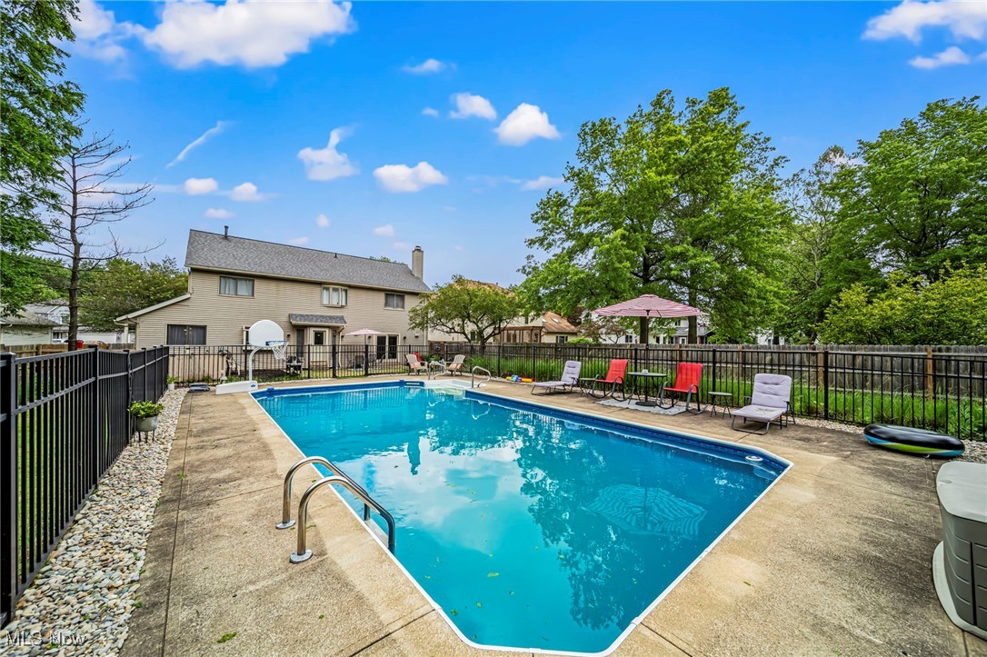 20393 Wildwood Lane, Strongsville, Ohio image 42