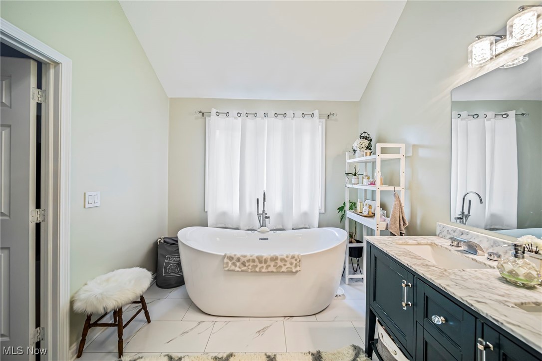 20393 Wildwood Lane, Strongsville, Ohio image 26