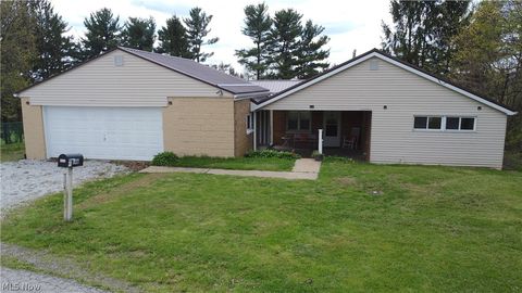 Homes For Sale - 146 Brown Road<br/> Follansbee, WV 26037