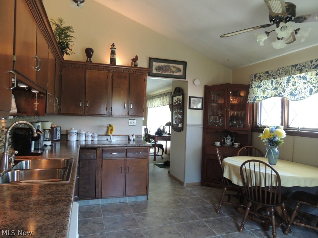 Charring Cross Meadows Ph 2 - Residential