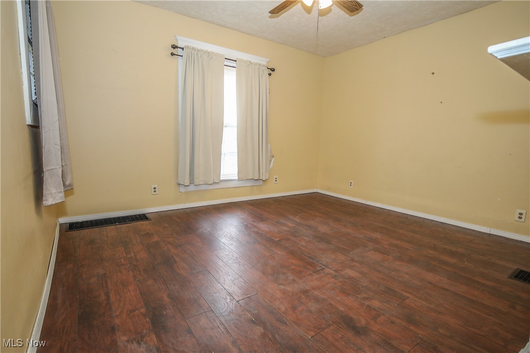 315 Harrison Street, Barnesville, Ohio image 12