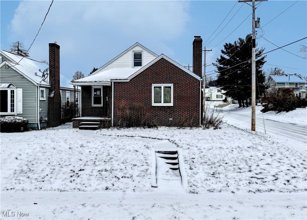 Photo of 1415 26th Street NW, Canton, OH 44709 (MLS # 5182844)