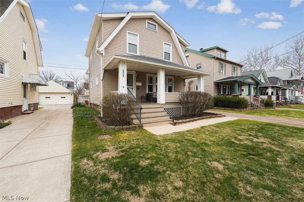 Photo of 2905 Portman Avenue, Cleveland, OH 44109 (MLS # 5192623)